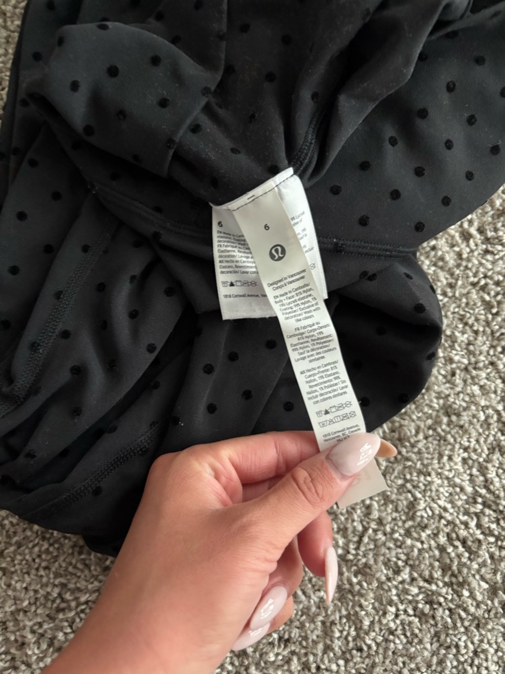 Black Polka Dot Lululemon Bra & Legging Set - Picture 3 of 4